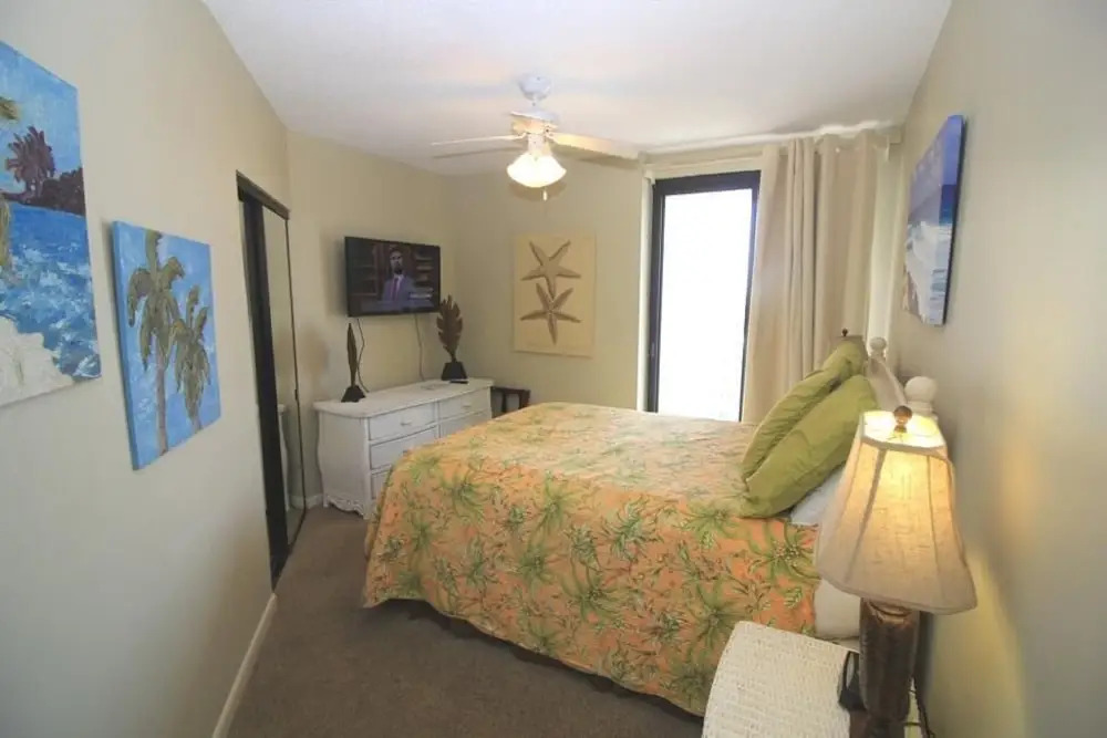 Windward Pointe 906 3 Bedroom Condo