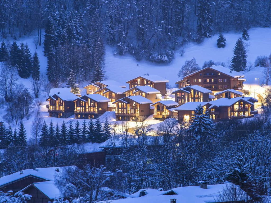 Stylish chalet in charming Megève, 1,5 km. from a ski slope