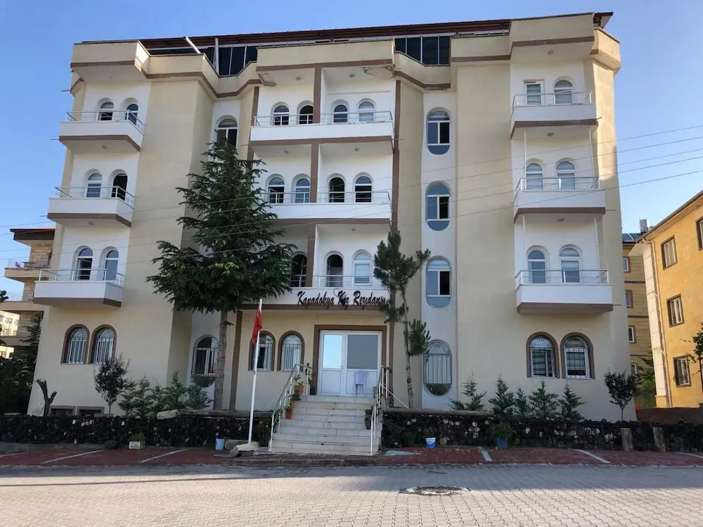 loopy lodge hotel
