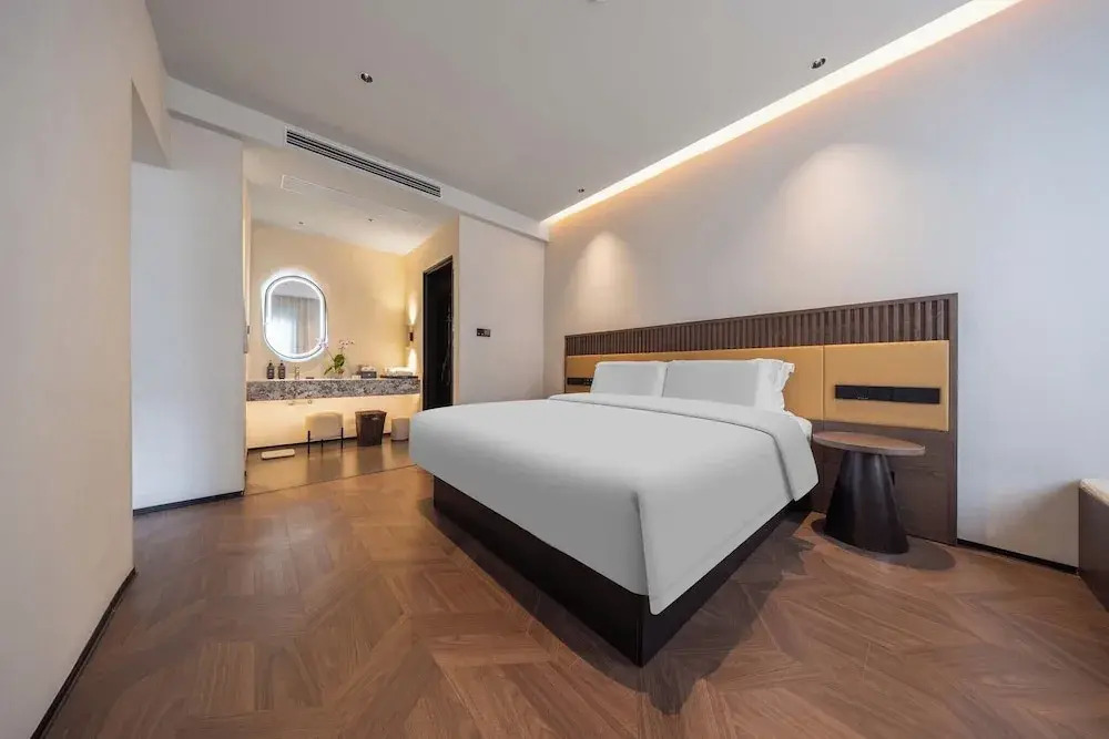 Yi Nian · Fangcun Hotel
