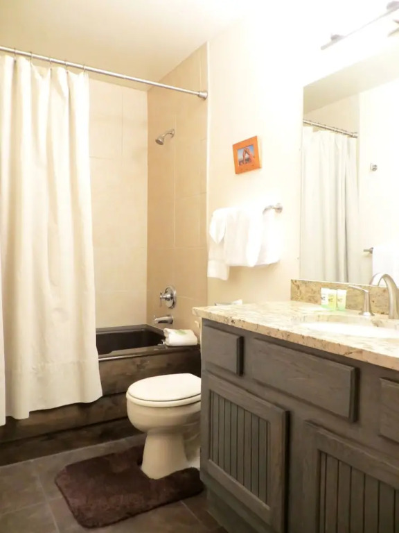 West Elk By Crested Butte Lodging