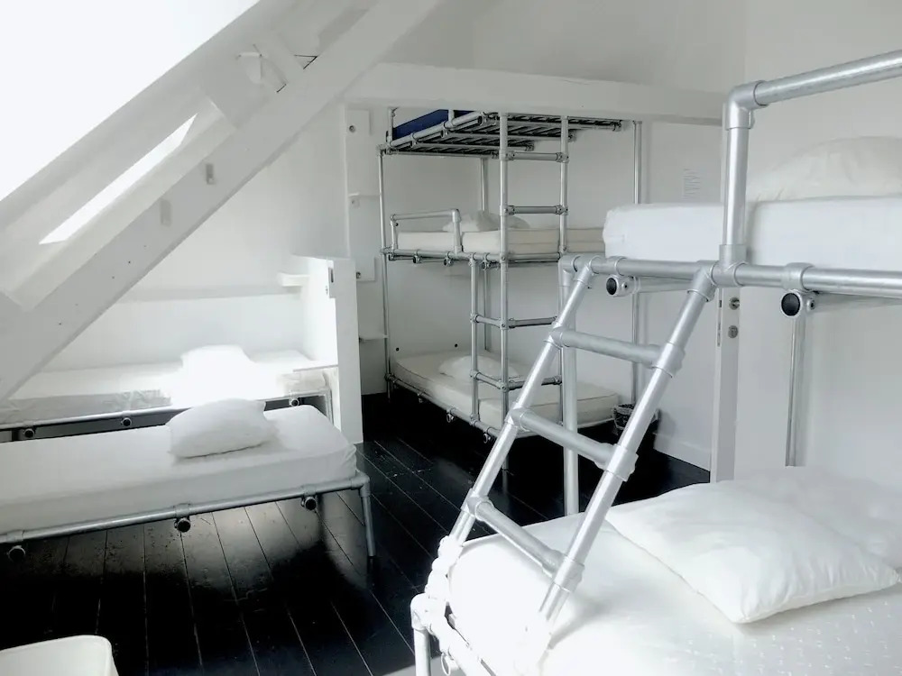 Hostel 47