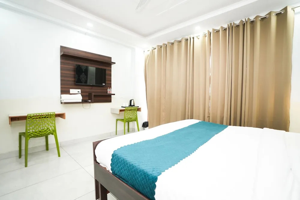 Tanvi Premium Residency