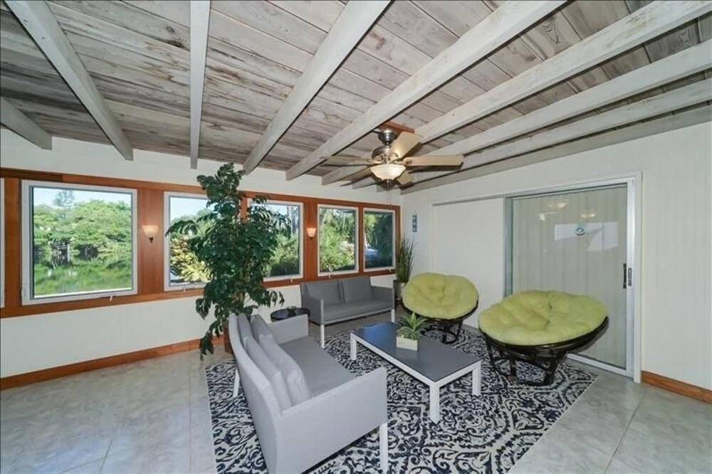 Beach N Lake - 3 Br Home