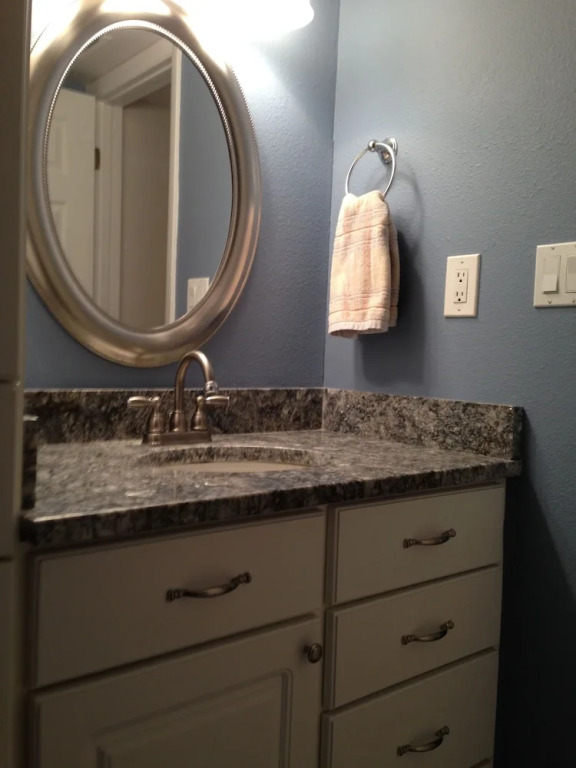 219 Surfside - 2 Br Condo