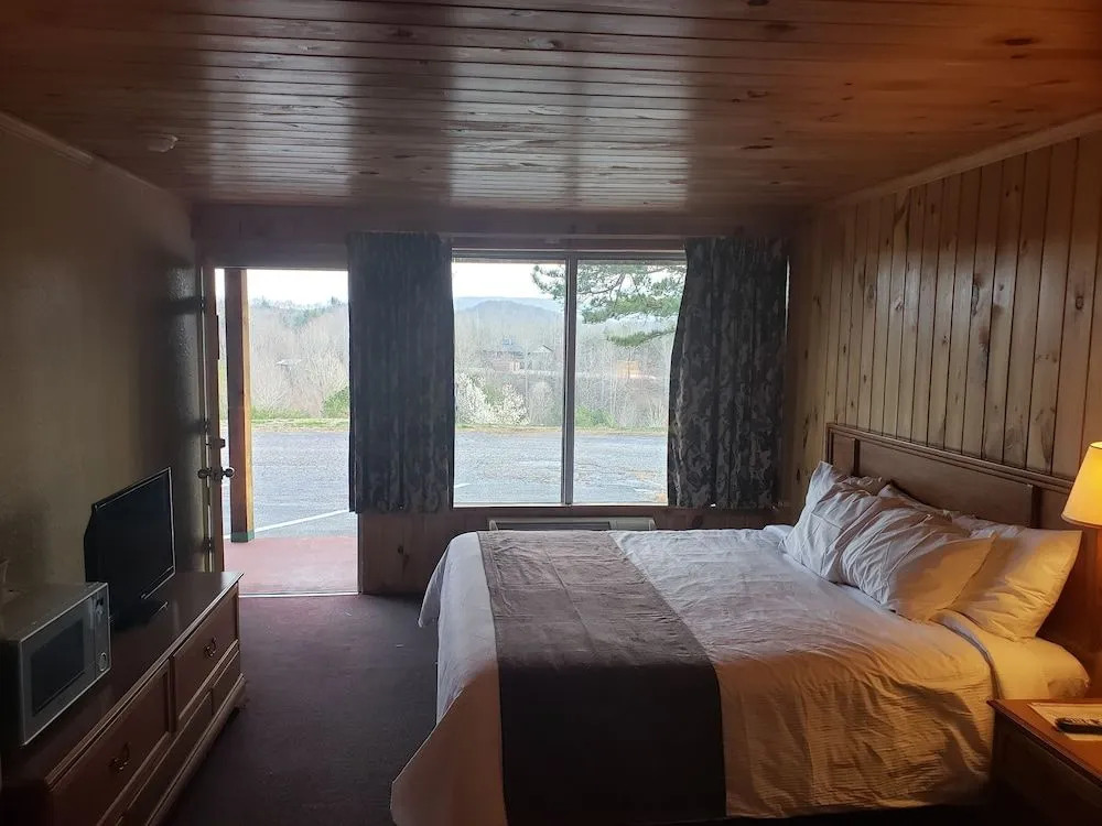 Green River Lodge