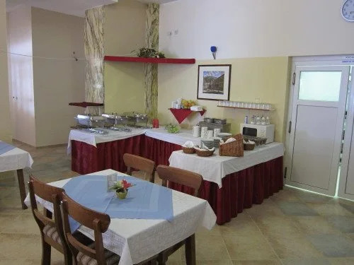 Hotel Bor