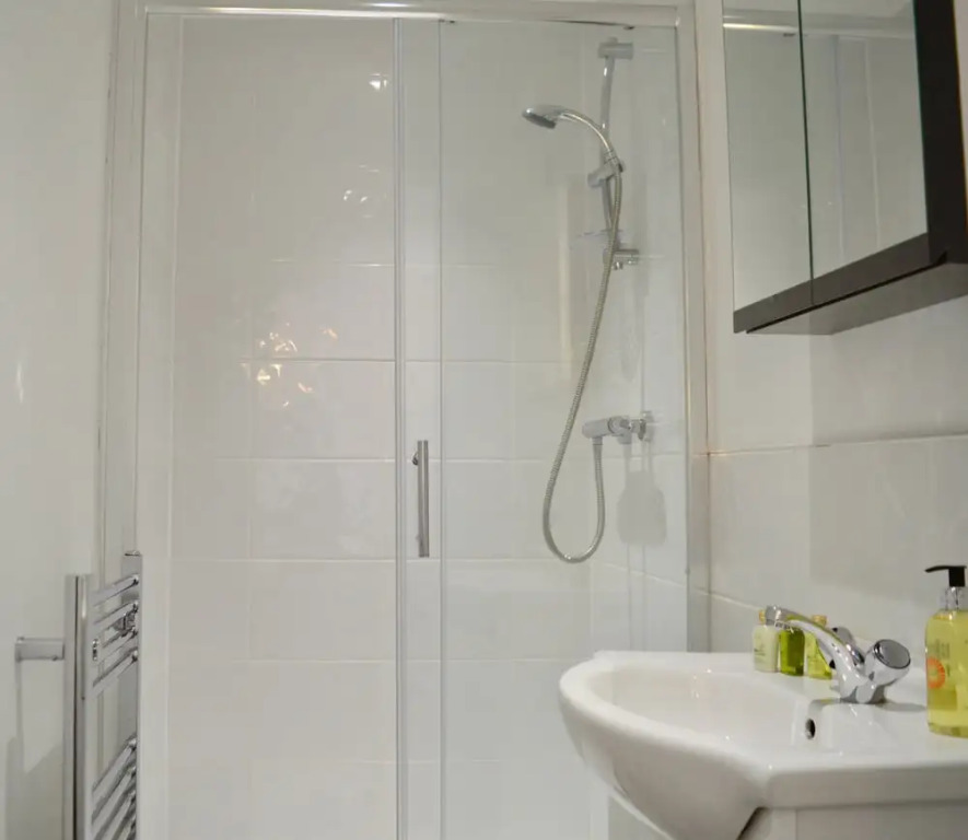 Modern 3 Bedroom House in Northen Quarter
