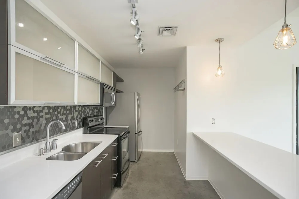 Unfurnished Condo | Amazing Layout with Balcony and In-building Storage Unit