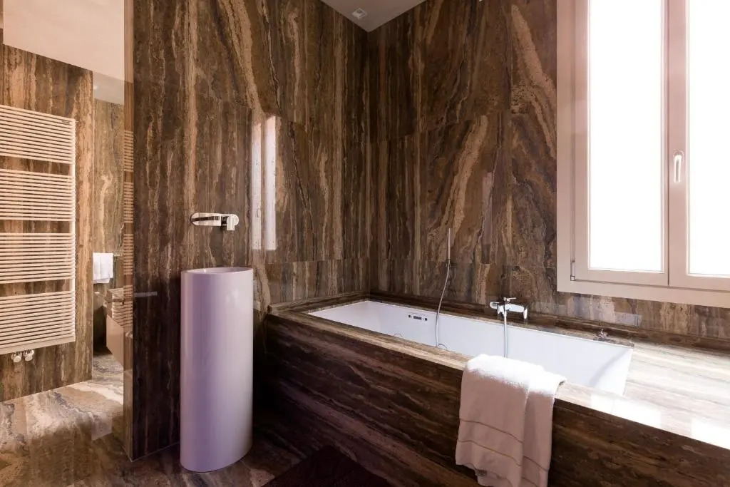 Liassidi Wellness Suites