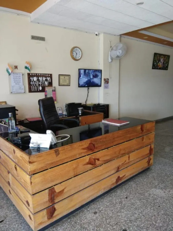 Hotel Mahima Palace by OYO Rooms