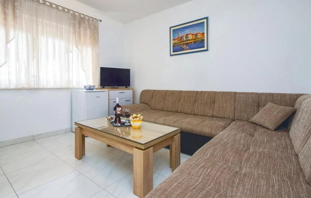 Awesome Home in Mali Rat With Wifi and 1 Bedrooms