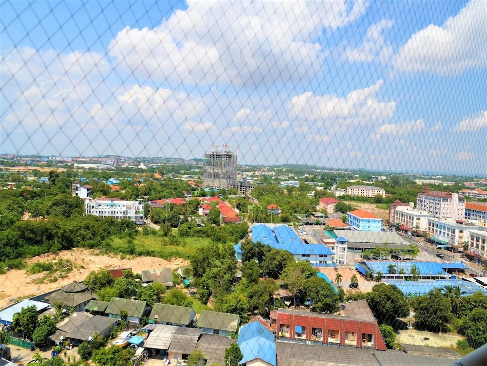 Angket condominium fully furnished 14th floor studio apartment