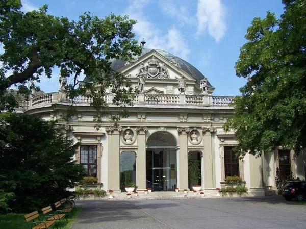 Savoyai Kastélyszálló