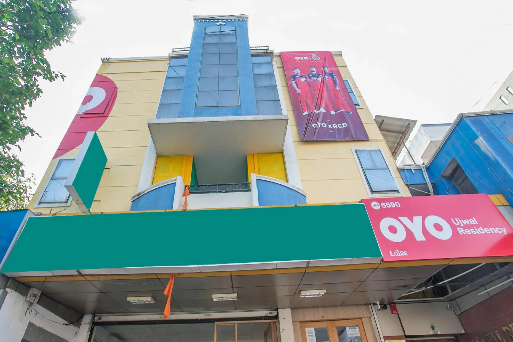 OYO 5590 Ujwal Residency