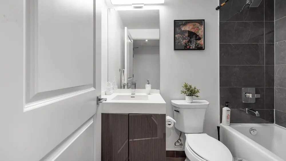 Dundas District Suites
