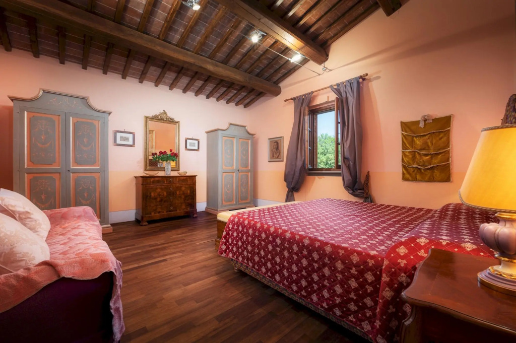 CASALE DEI GIRASOLI 14, Emma Villas