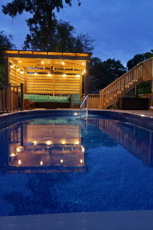Woodlands Wonder by Oak Island Accommodations