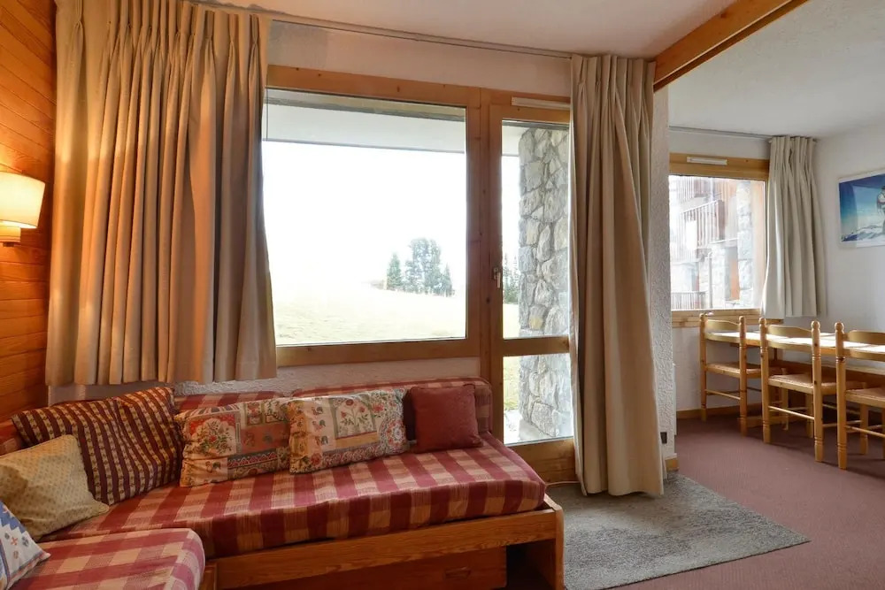 Belle Plagne Two-roomed Divisible Apartment on the Slopes for 6 People of 35 mÂ² Ay01