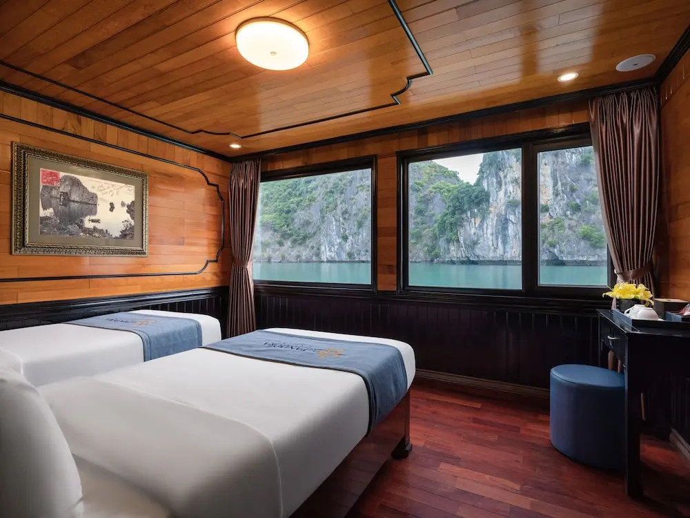 La Pandora Boutique Cruises