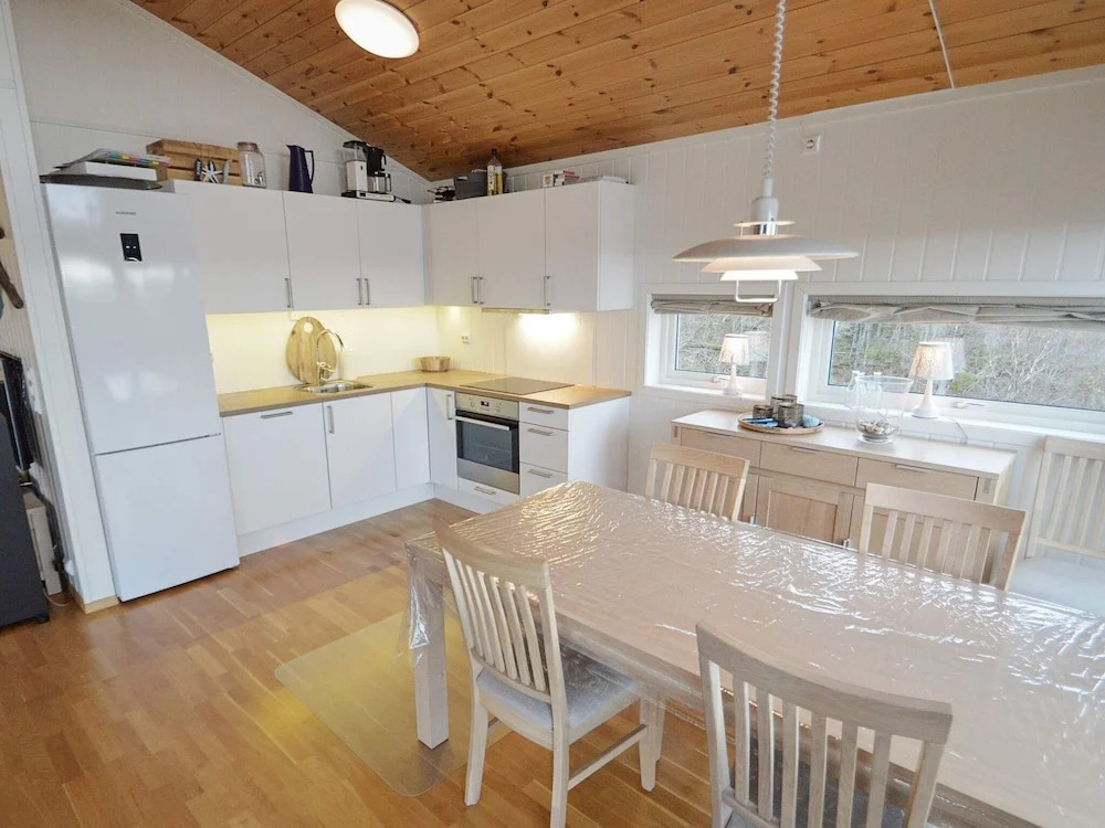 9 Person Holiday Home in Lyngdal