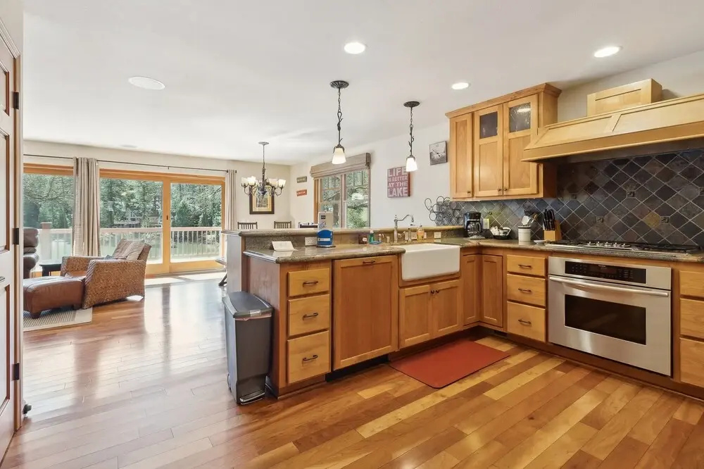 Better at the Lake - Lakefront with Gorgeous Views and a Private Dock by Yosemite Region Resorts