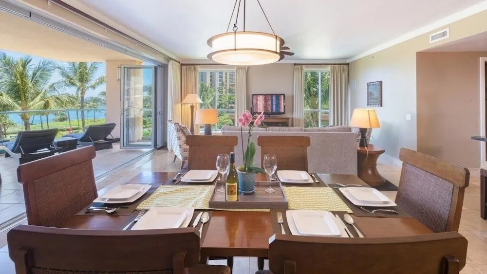 Maui Westside Properties: K301 Amazing 2 Bed W/bbq 2 Bedroom Condo