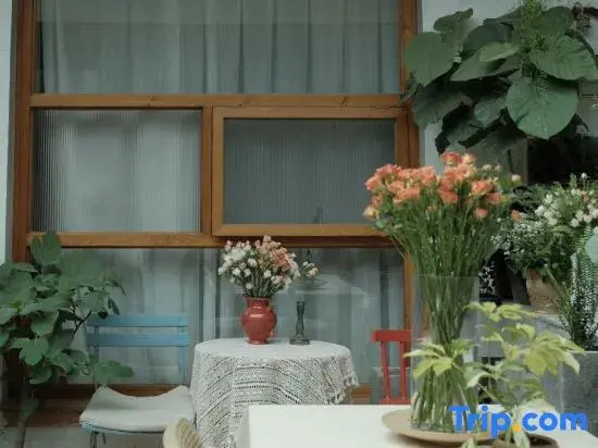 Xi 'an Bottle flower Coffee Hostel