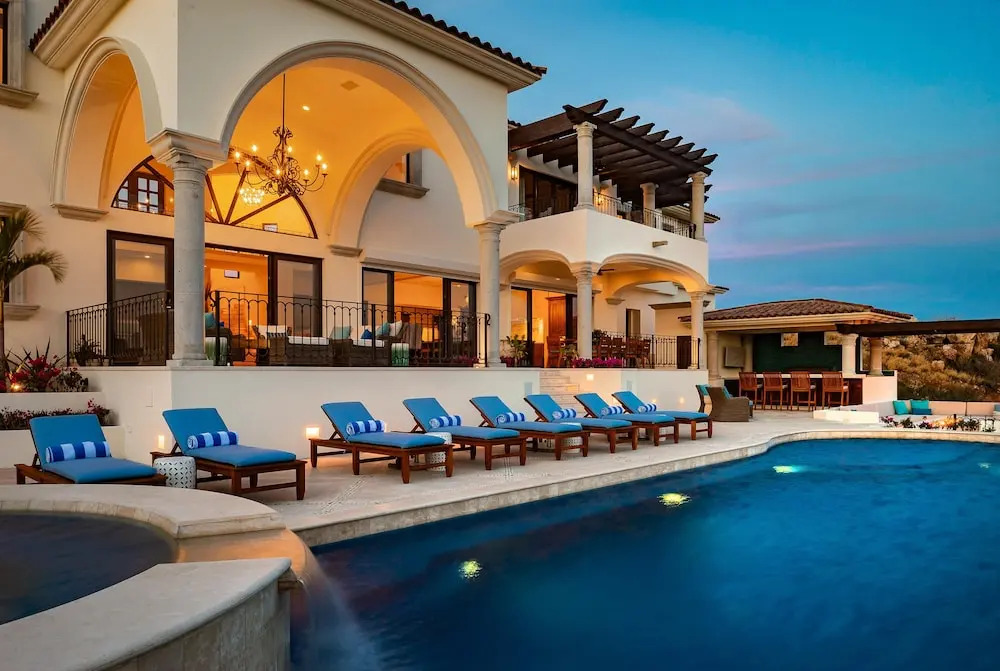 Villa With Sweeping Ocean Views From Pedregal: Casa Stella