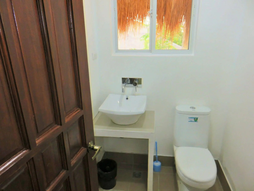 Kavs Beach Resort