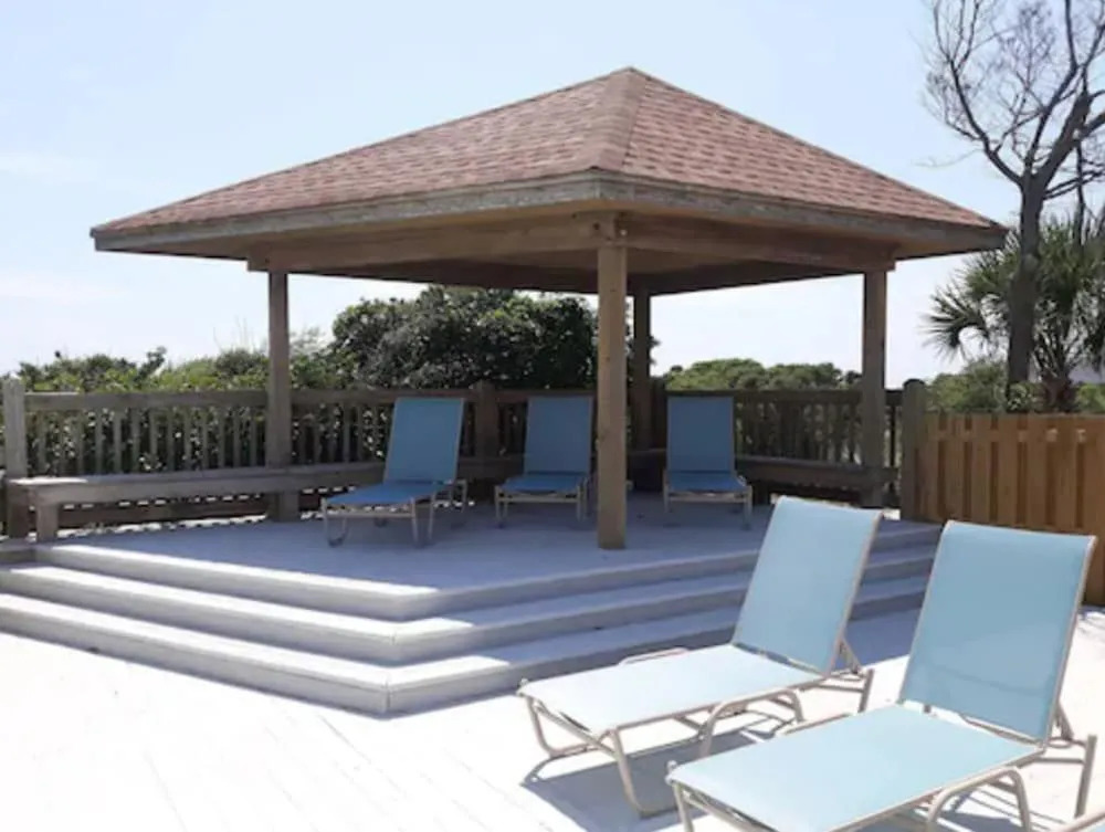 Surf Suites