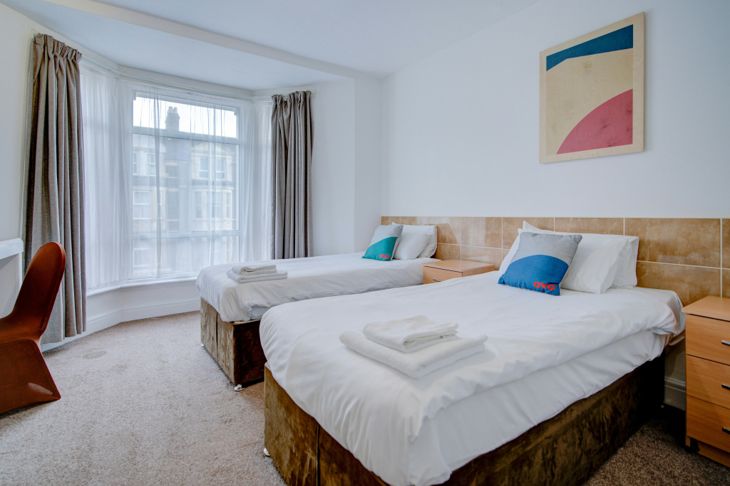 Cardiff Riverside Hotel by Belvilla