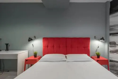 Royal Accommodation