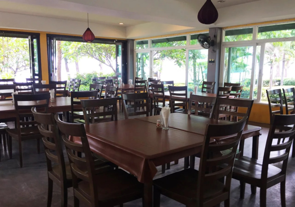 Bacchus Home Resort