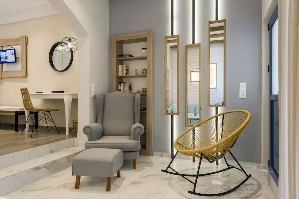Aggelos Hotel - Luxury Suite on the Beach - Breakfast included