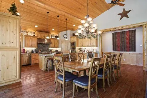 5 Vine Maple - Golf View - 6BR/6BA