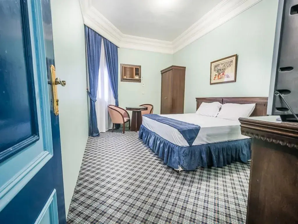 Prestige Hotel