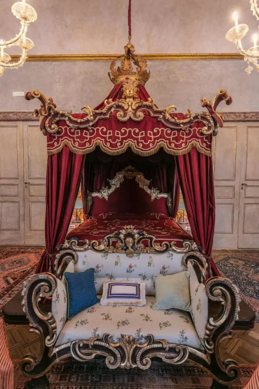 Palazzo Doria Napoli