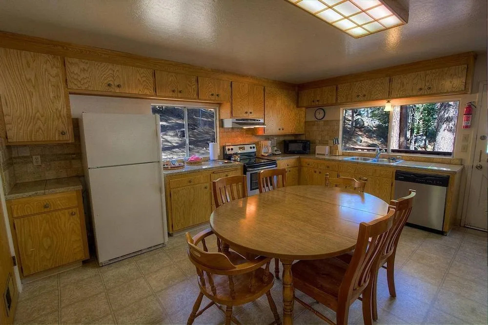 Foothill Folly home