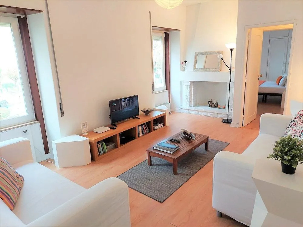 Sweet Garden Apartment