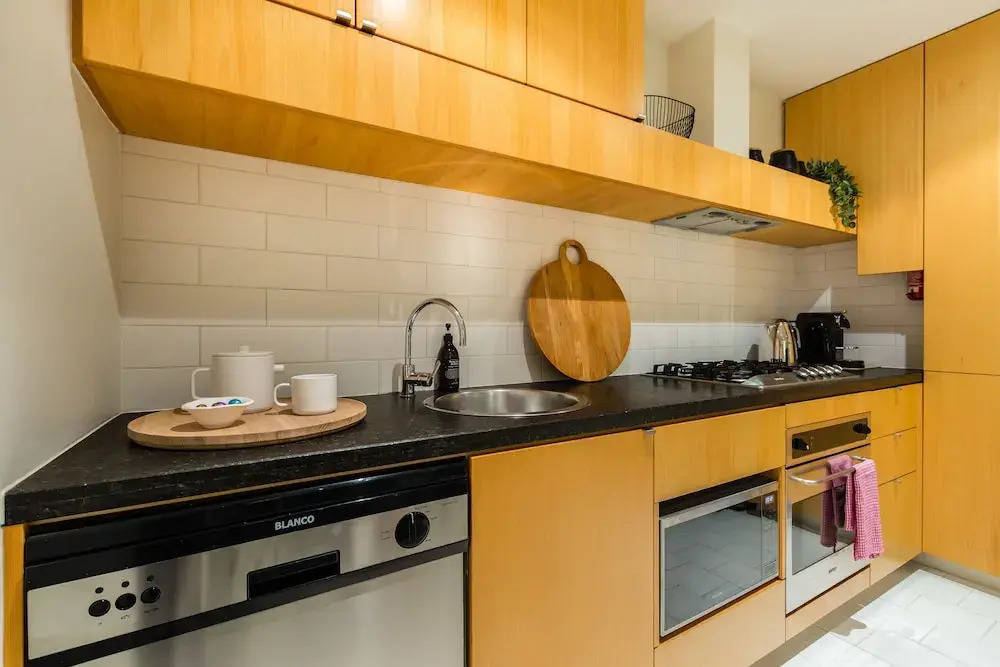 Auguste 2 Bdr Melbourne Apartment