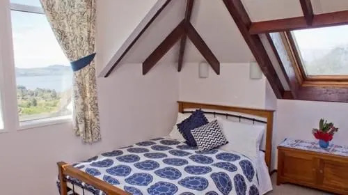 Lakeview Heights BB Farmstay