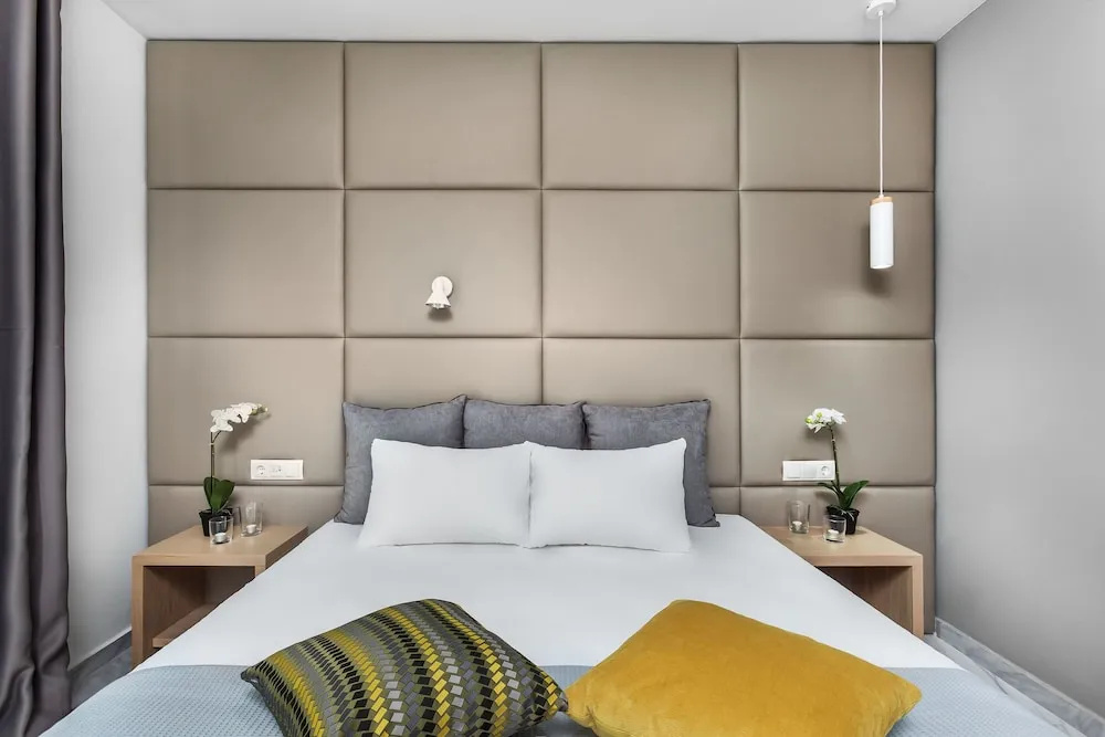 Nymphes Deluxe Accommodation