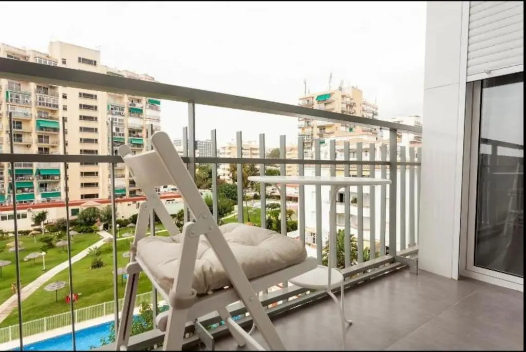 M1 403 Frontal al Mar Vistas Terraza y Wifi