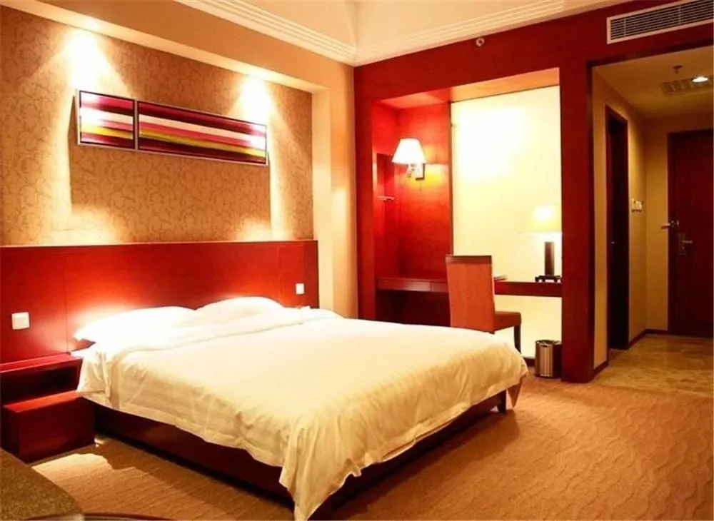 Huanying Living Hotel Shilong Branch