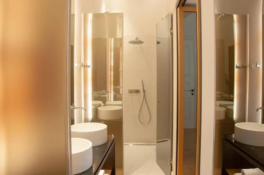 S Paul City Hotel