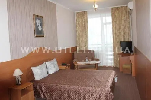 Hotel Perlyna ARS