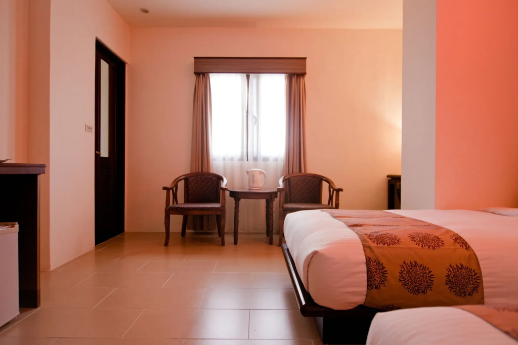 East Town 26 Hotel