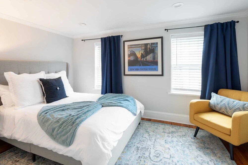 Brooke House In The Heart of Downtown w/ Patio