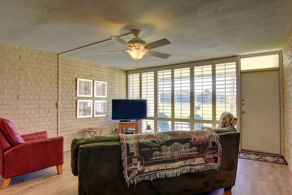 Sea Escape - 2 Br Condo